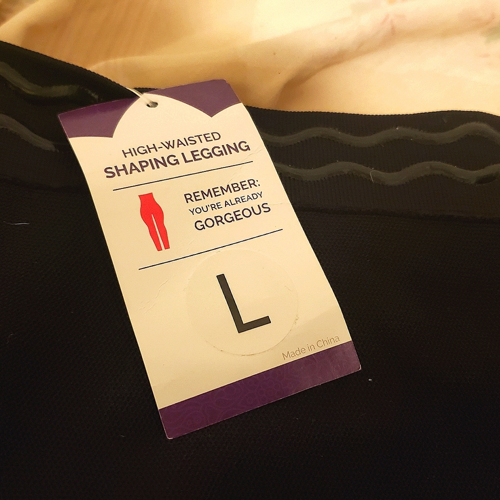 Empetua High waisted leggings NWT